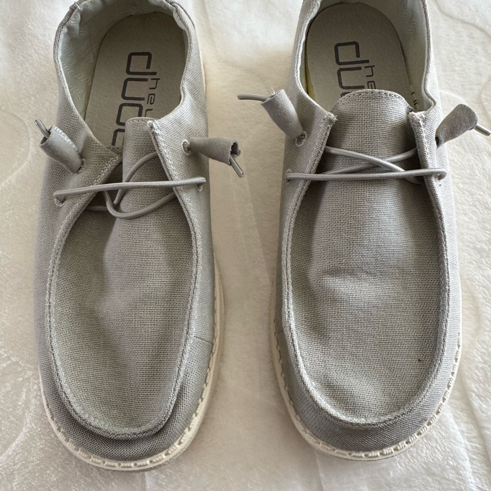 Women’s Hey Dude Gray Flats Size 8